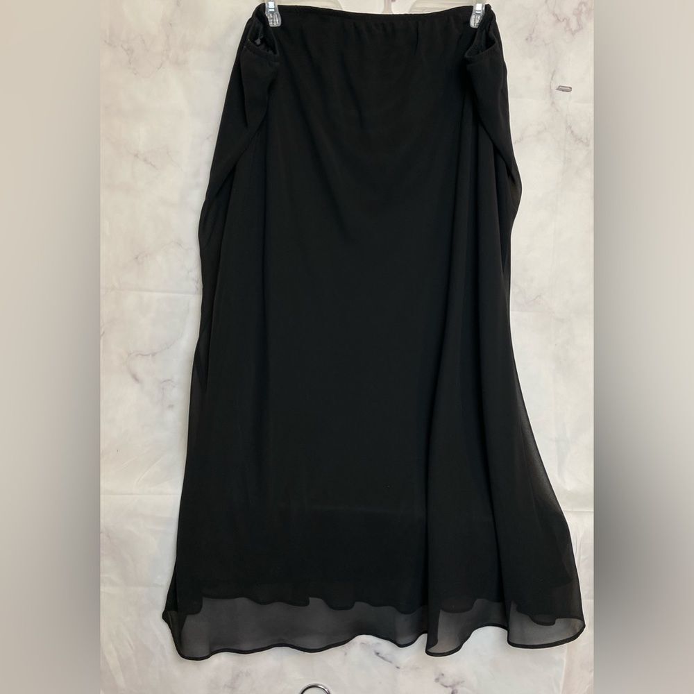 NWT Maggie Barnes High Rise Chiffon Midi Skirt